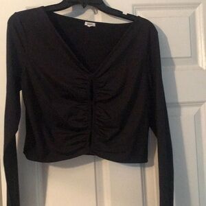 Perfect back to school shirt in black soft and stretchable.